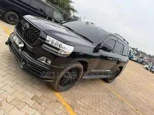 Toyota Land Cruiser 2011 Black