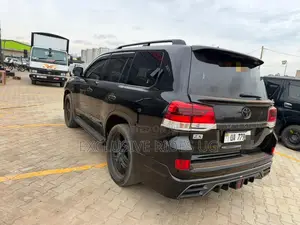 Toyota Land Cruiser 2011 Black