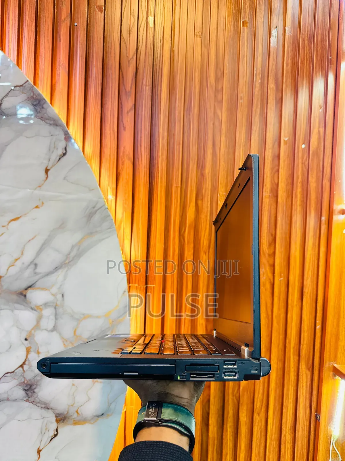 Laptop Lenovo ThinkPad T430 4GB Intel Core i7 HDD 320GB