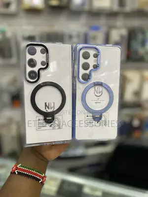 Clear Magsafe-Compatible Phone Cases