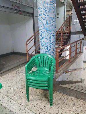Plastic Chairs Plastic Chairs