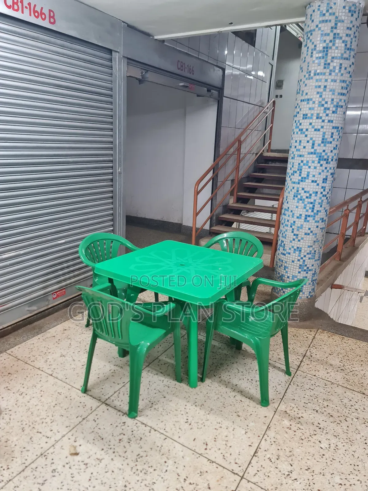 Particle Plastic Table and Chairs Plastic Table Chairs for Dining/Bar