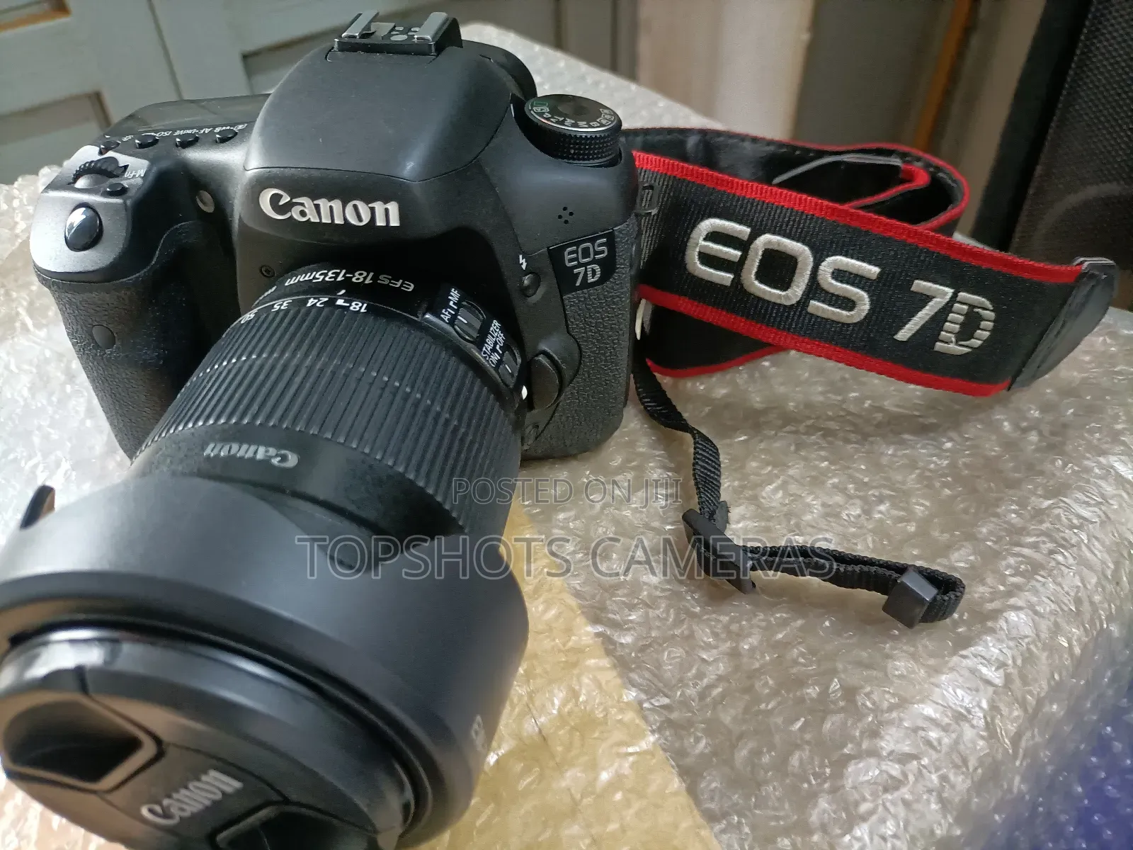 Canon Eos 7d With Big Lens