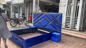 5x6 Bed in Blue
