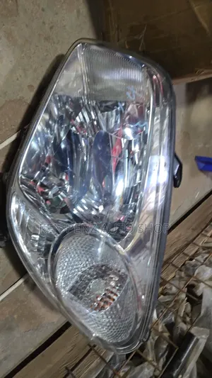 Toyota Rav4 2001 Headlamp Non Motor ( Used Japan)