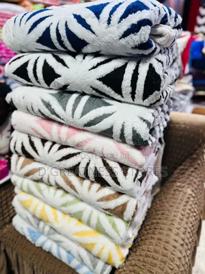 Fleece Blankets With White