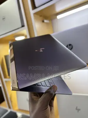 Laptop HP Spectra 13 8GB Intel Core i5 SSD 256GB