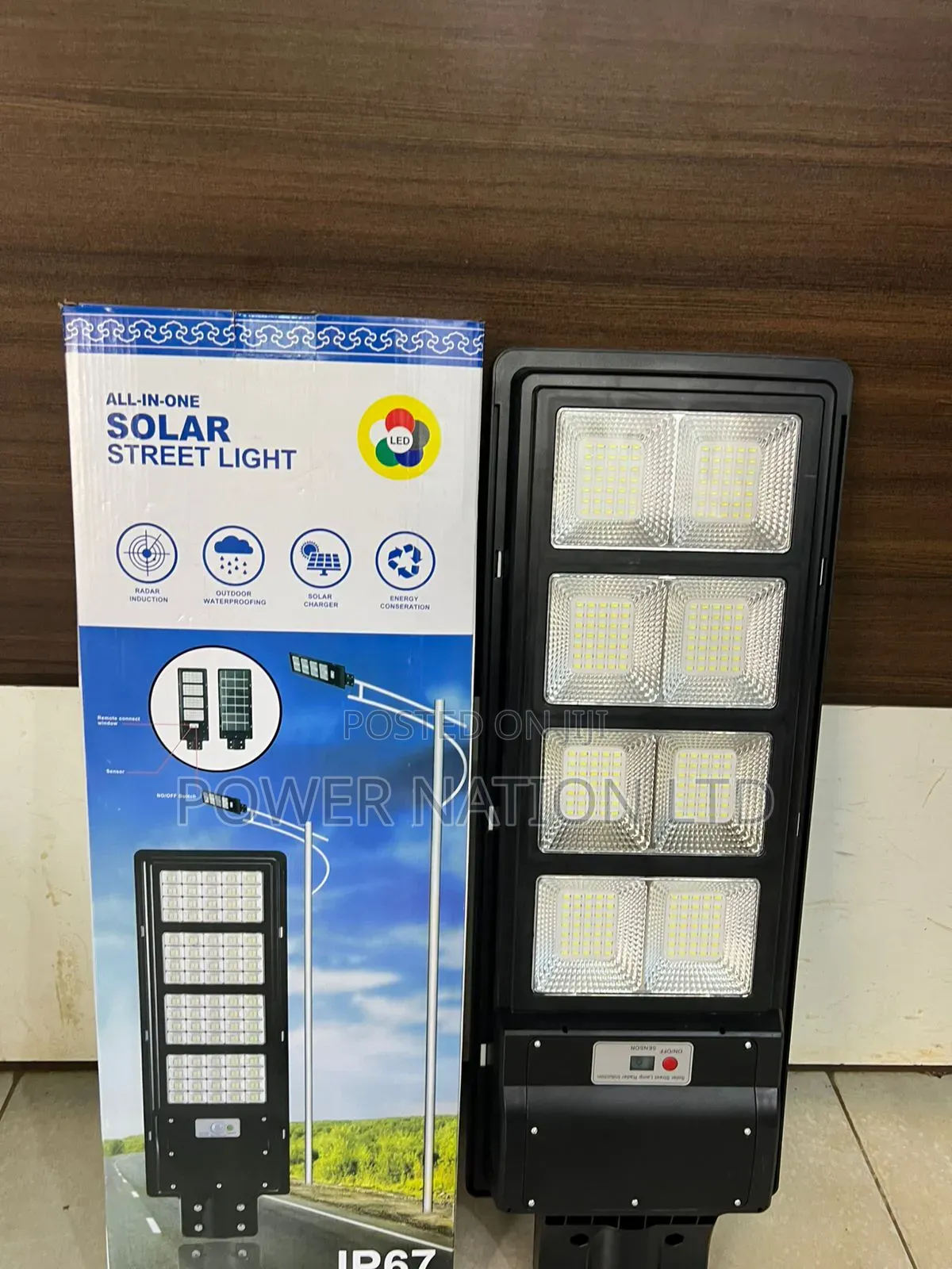 1000w Solar Street Light Blue And White Box