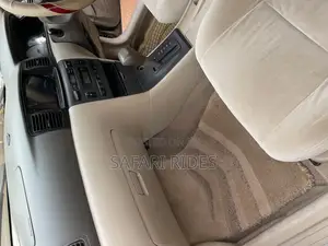 Toyota Corolla Fielder 2005 Silver