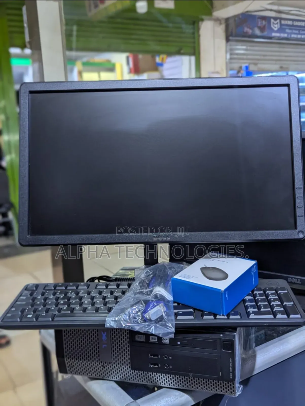 Desktop Computer Dell OptiPlex 7010 4GB Intel Core i5 HDD 500GB