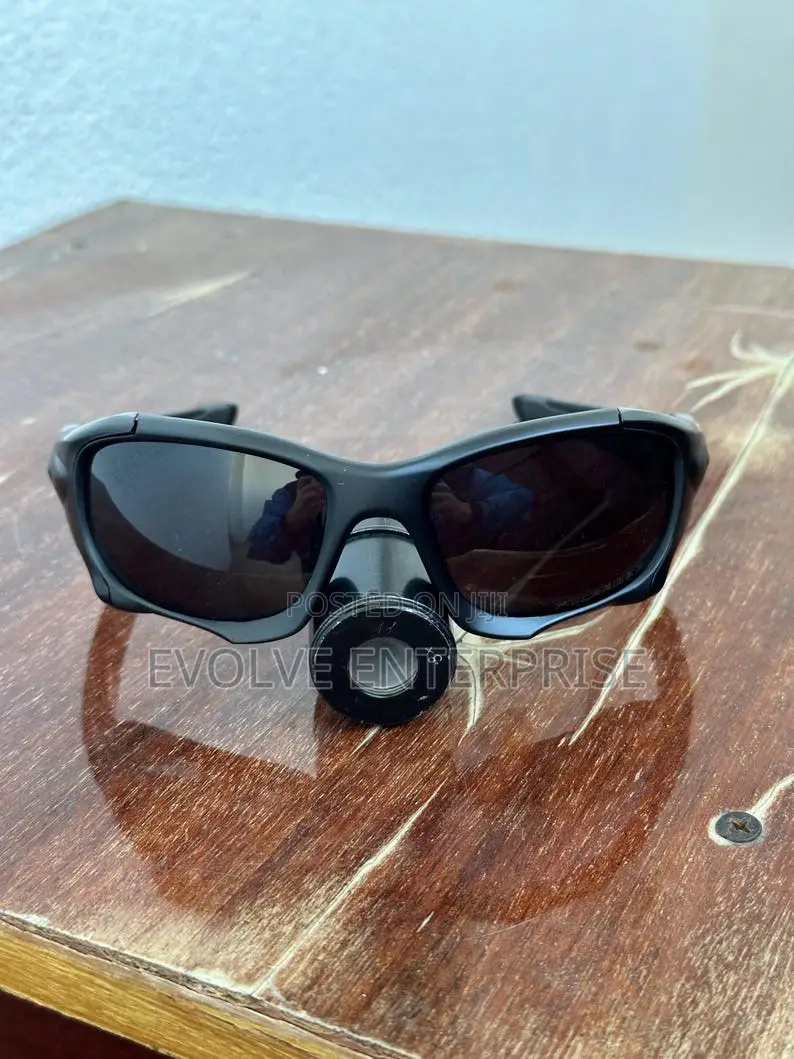 Oakley Pitboss 2 Premium Sunglasses