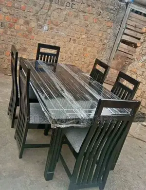 The Fancying Six Seater Dining Set