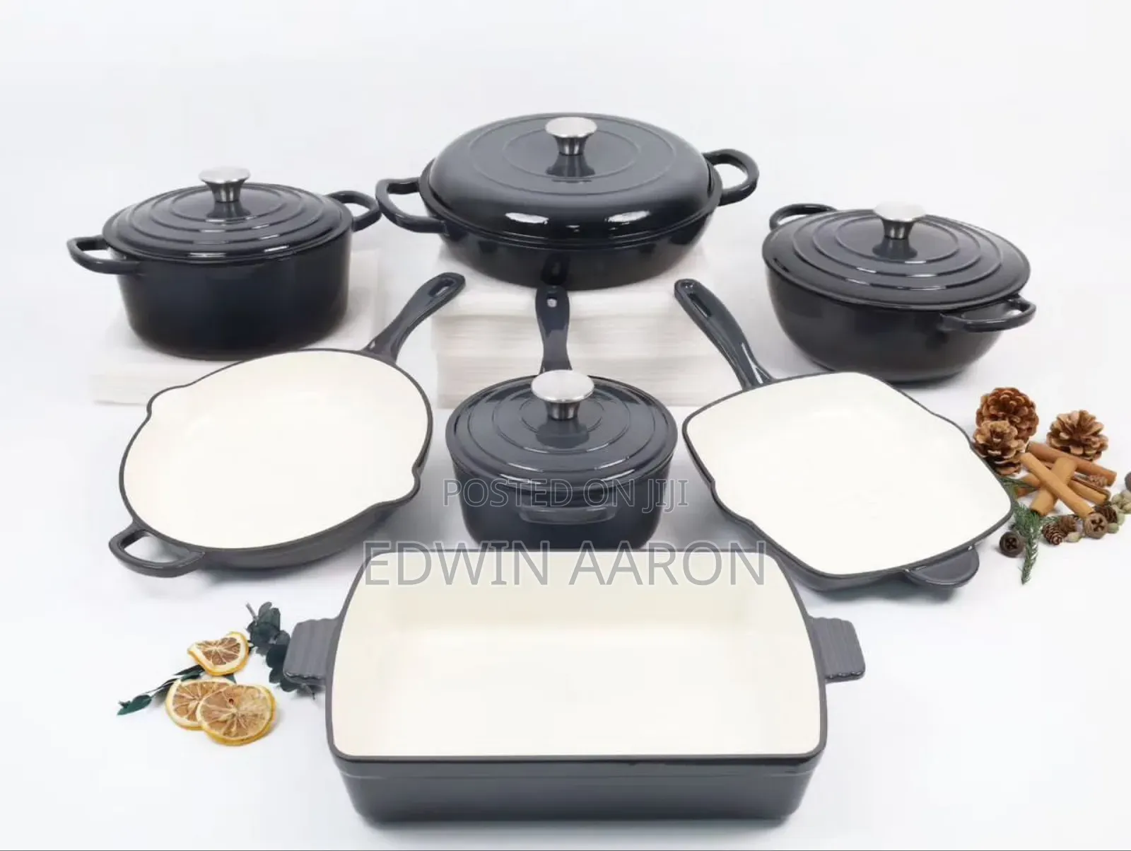 11 PCS Cast Iron Casseroles / Pans