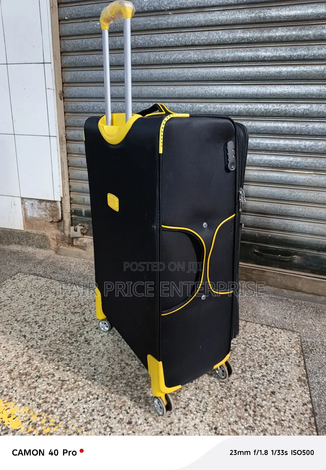 Executive Clothes Suitcase. Extra Large Size