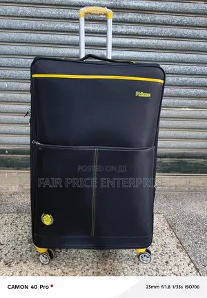 Original Clothes Suitcase. Medium Size. Black Color