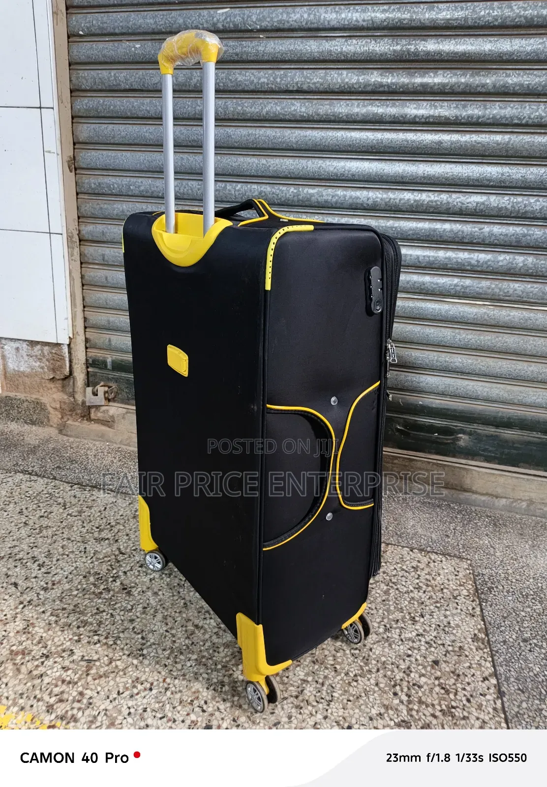 Clothes Suitcase. Medium Size. Black Color