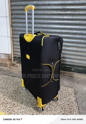 Clothes Suitcase. Medium Size. Black Color