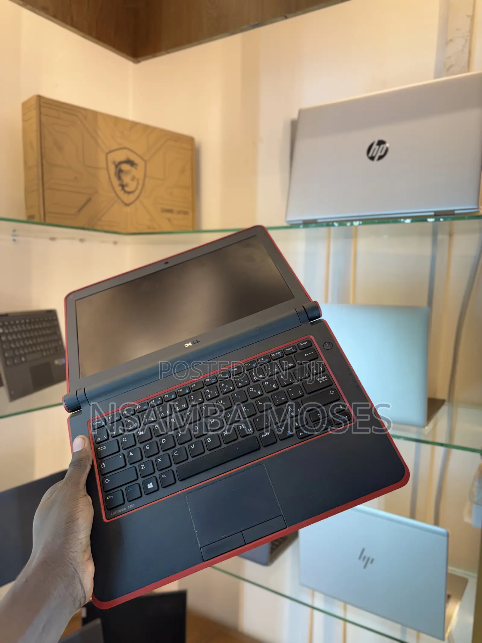 Laptop Dell Latitude 3350 8GB Intel Core i5 HDD+SSD 500GB