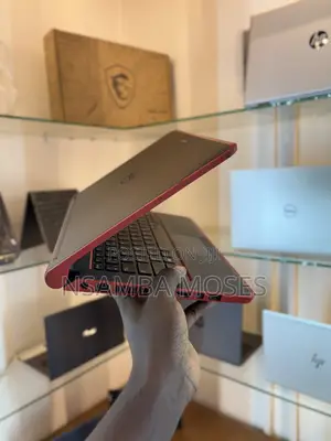 Laptop Dell Latitude 3350 8GB Intel Core i5 HDD+SSD 500GB