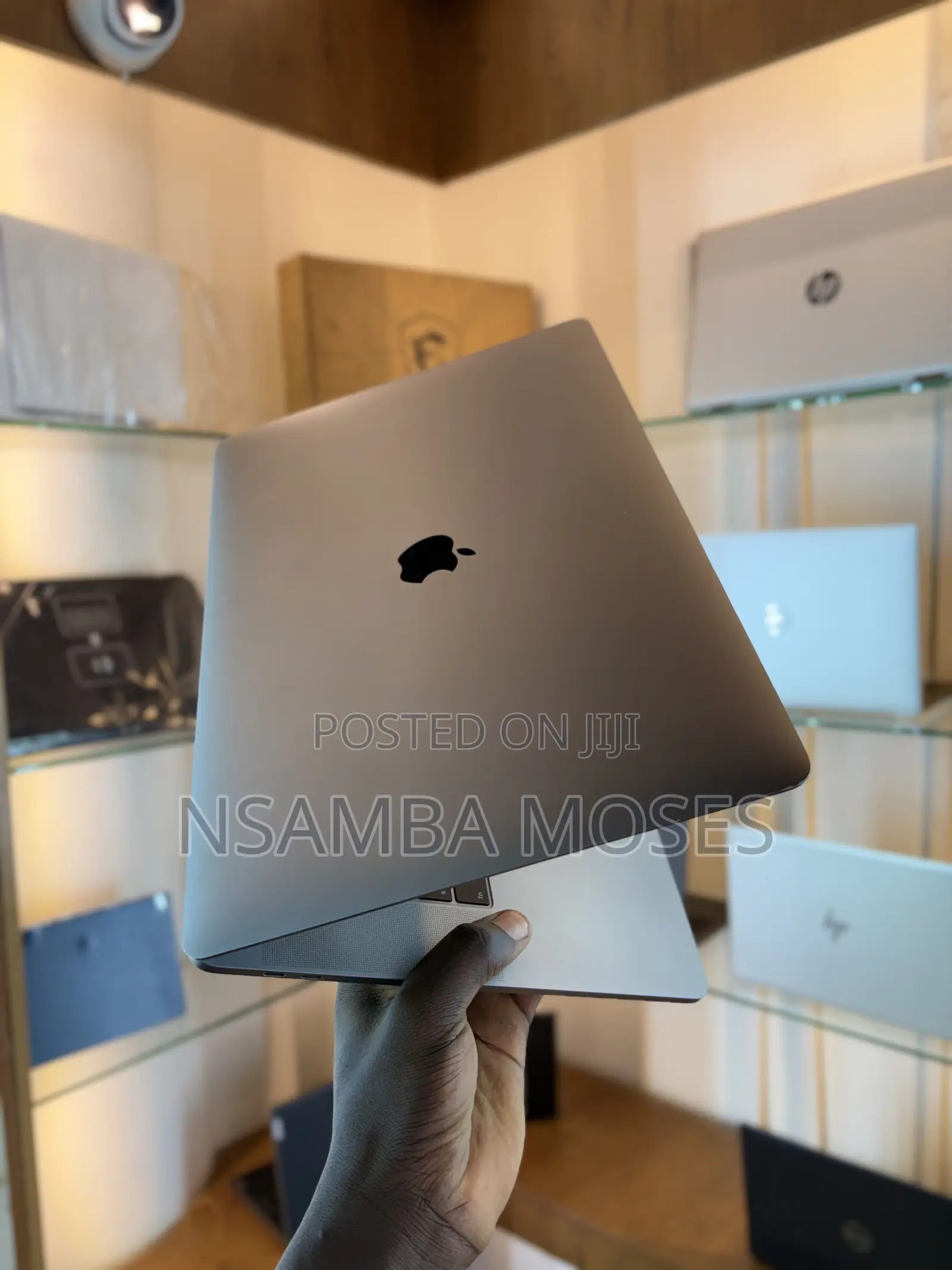Laptop Apple MacBook Pro 2019 64GB Intel Core i9 SSD 1T
