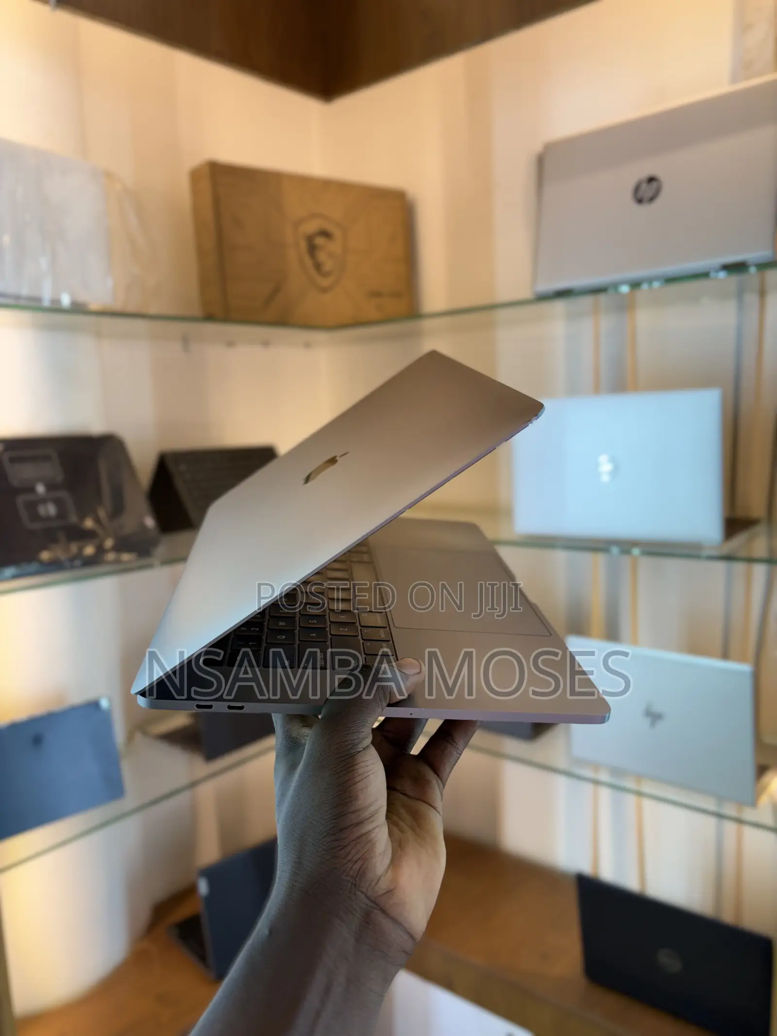 Laptop Apple MacBook Pro 2019 64GB Intel Core i9 SSD 1T
