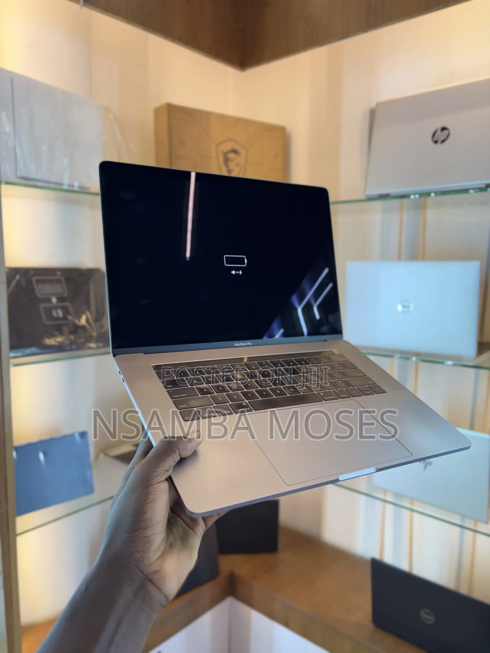 Laptop Apple MacBook Pro 2019 64GB Intel Core i9 SSD 1T