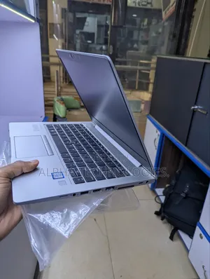 Laptop HP EliteBook 840 G5 16GB Intel Core i5 SSD 256GB