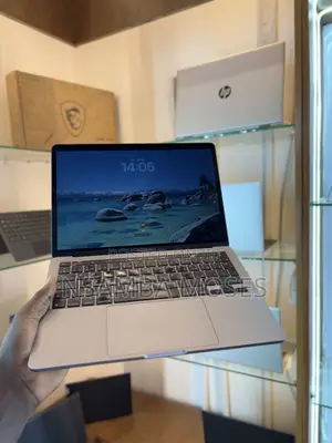 Laptop Apple MacBook Air 2020 M1 8GB Intel Core i5 SSD 256GB
