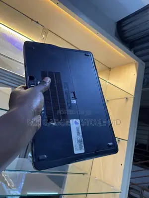 Laptop Dell Latitude E7240 8GB Intel Core i5 SSD 128GB