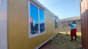 20ft Office Vernished Container