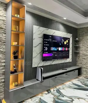 Tv Stand/Well Unit