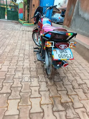 Bajaj CT 125X 2025 Red
