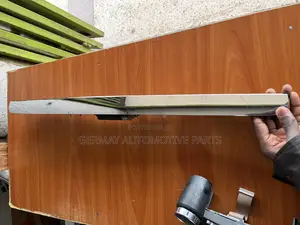 Rear Boot/Trunk Handle Chrome Molding for Mercedes Ml W164.