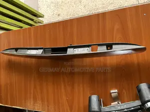 Rear Boot/Trunk Handle Chrome Molding for Mercedes Ml W164.