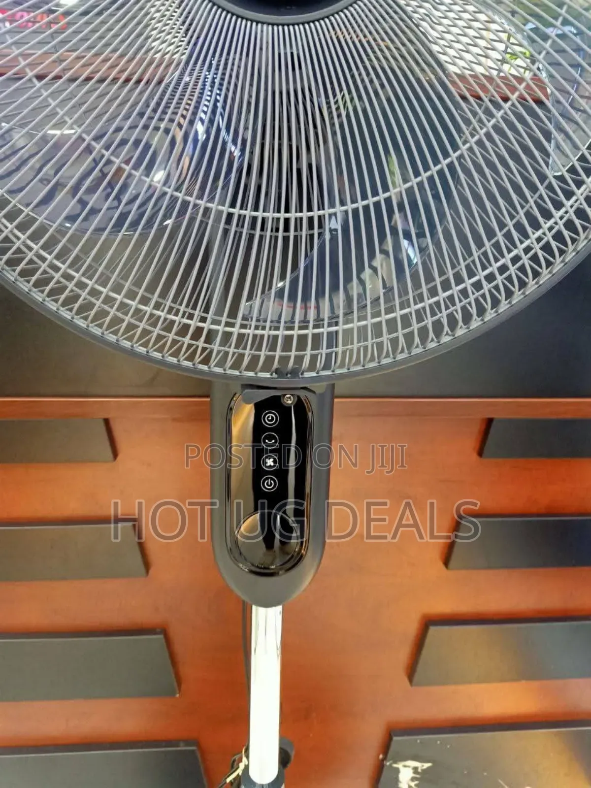 Philips Series 600 Pedestal Fan – Acp620/01