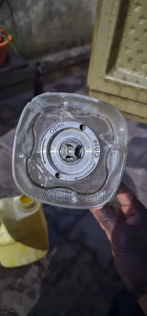 Perfect Blender Screws Replacement and Repairing