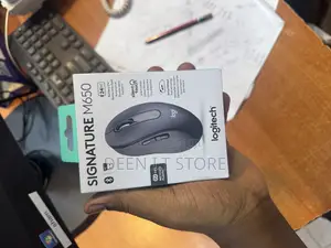 Logitech Signature M650 Mouse