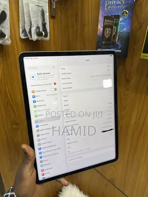 Apple iPad Pro 12.9 (2022) 128 GB Gray