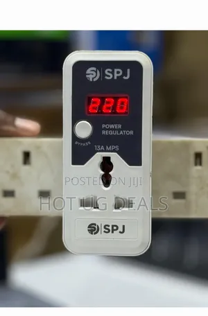 Spj 13 Amp Digital Power Regulator / Power Guard (Model 001) - White
