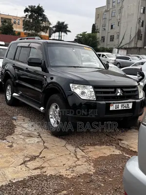 Mitsubishi Pajero 2010 Black