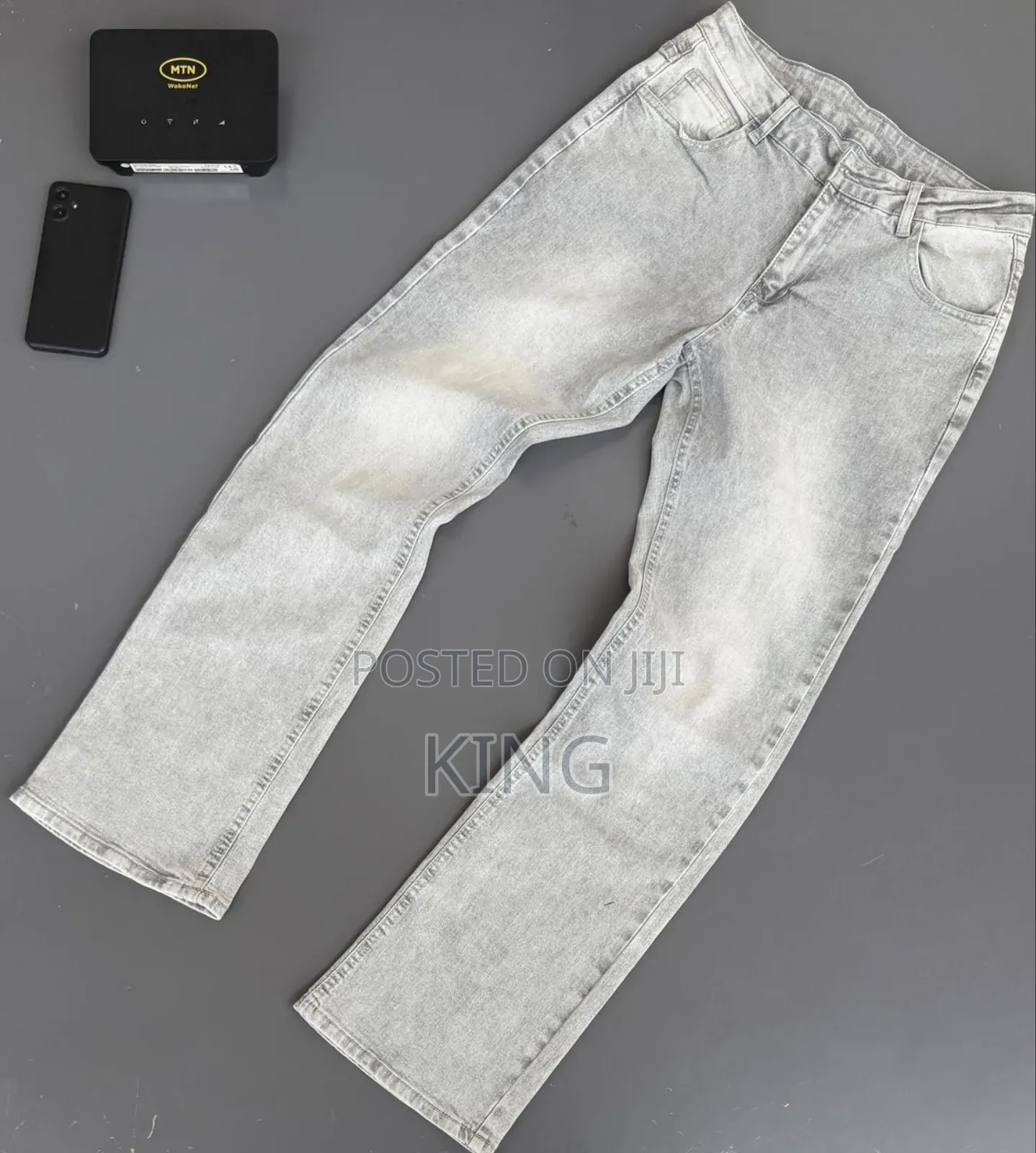 Ur Distressed Wide-Leg Denim Jeans