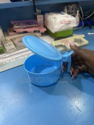 Plastic Sputum Mag