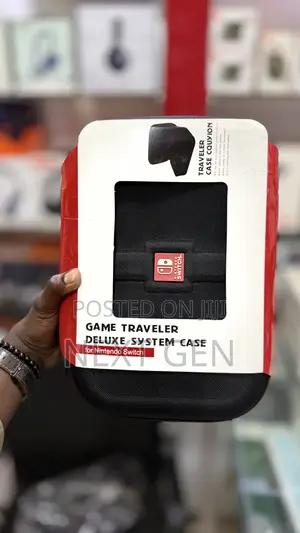 Nintendo Switch Game Traveler Deluxe System Case