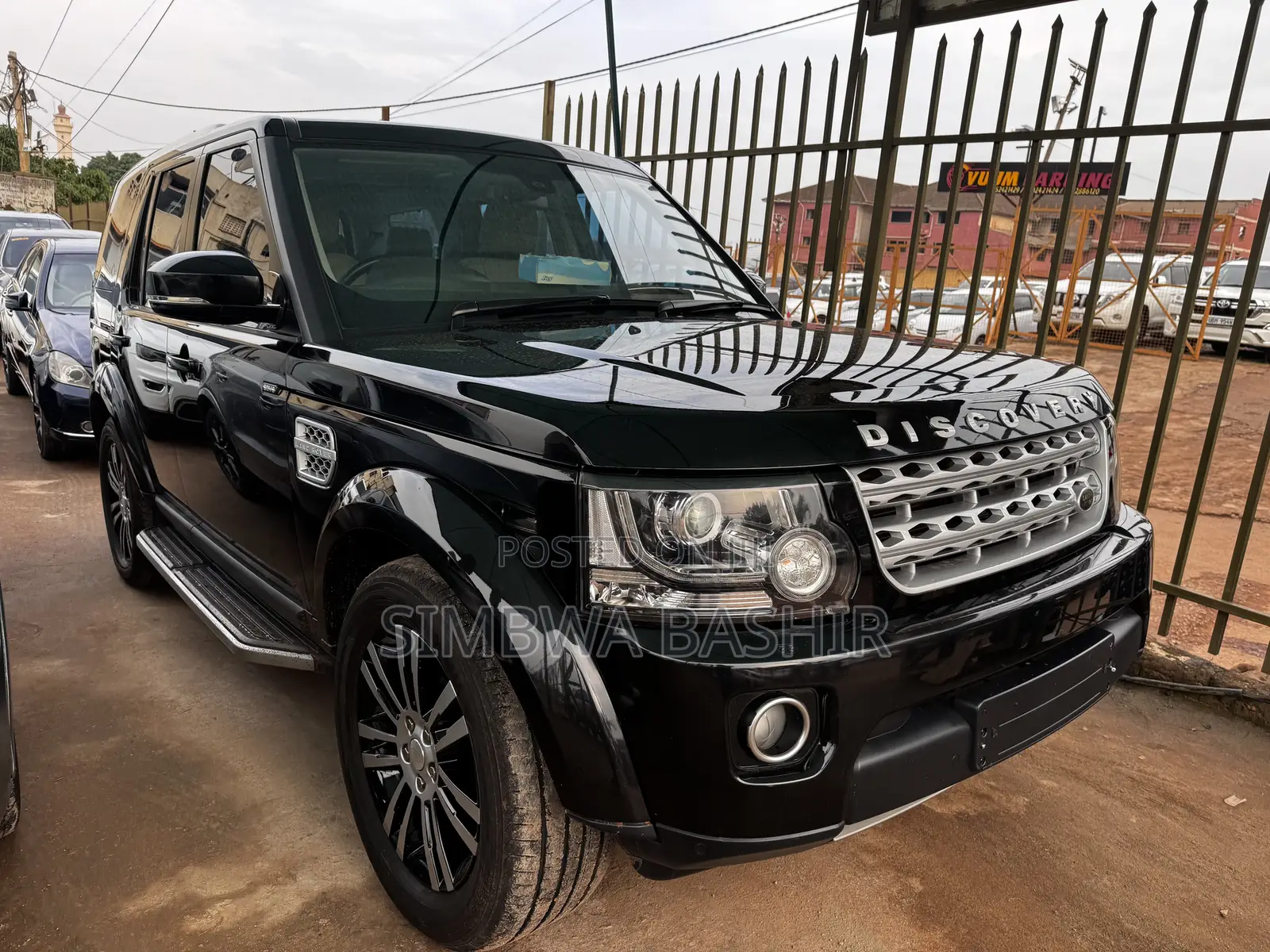 Land Rover Discovery 2017 Black