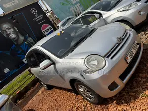 Toyota Sienta 2008 Silver
