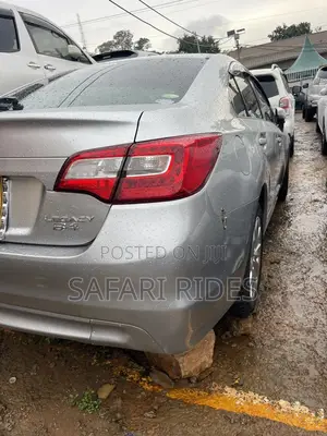 Subaru Legacy 2016 Silver