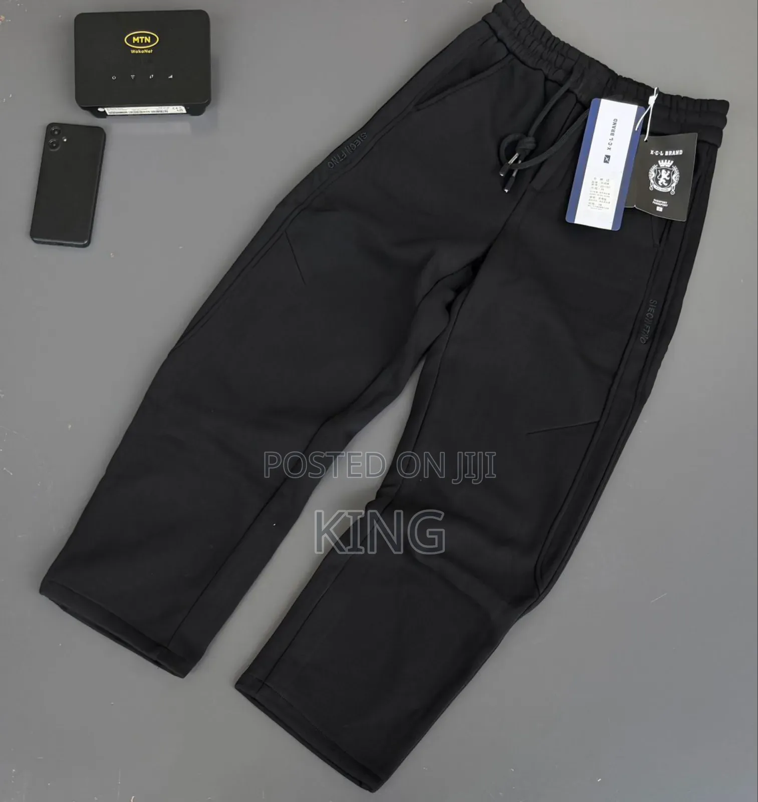 Amiri Sweater Pants
