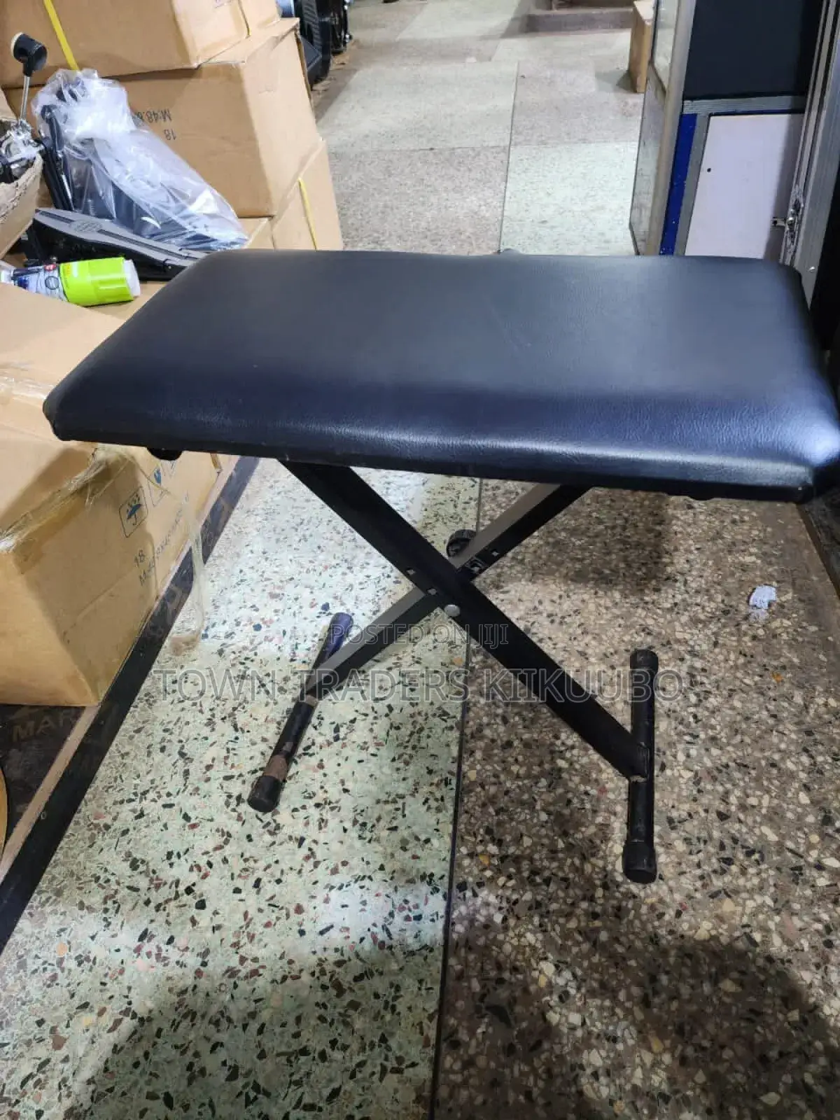 Piano Adjustable Seat