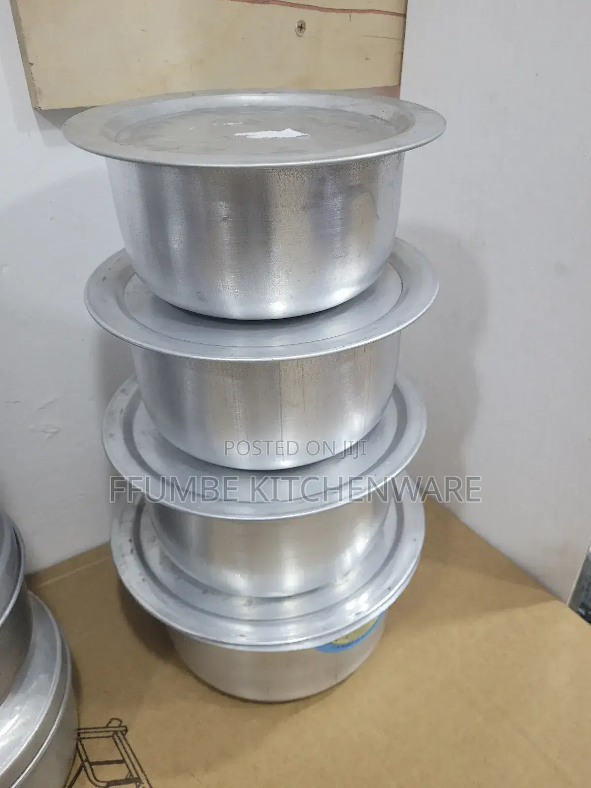 Source Pan Set or Cooker Ware Set