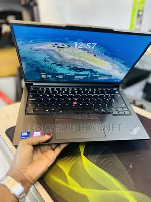 Laptop Lenovo ThinkPad E14 Gen 6 8GB Intel Core Ultra 5 SSD 512GB